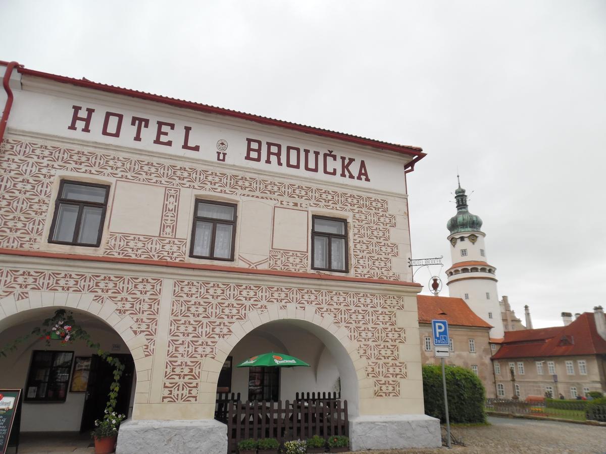 Hotel U Broucka Nove Mesto nad Metuji Exterior photo